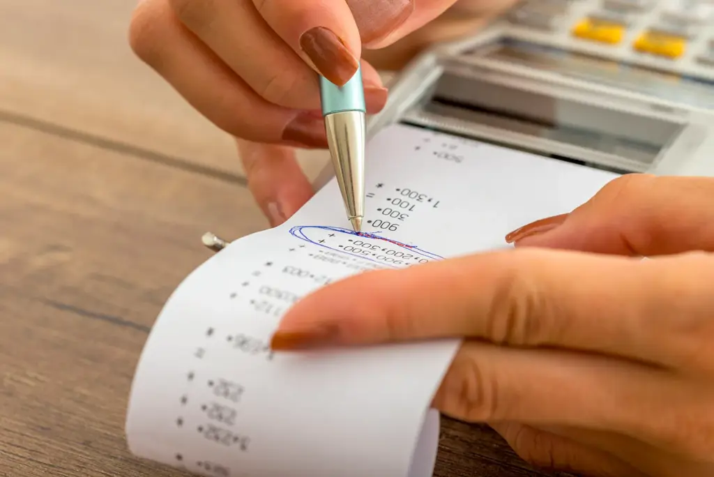 tax-and-accounting-business-concept